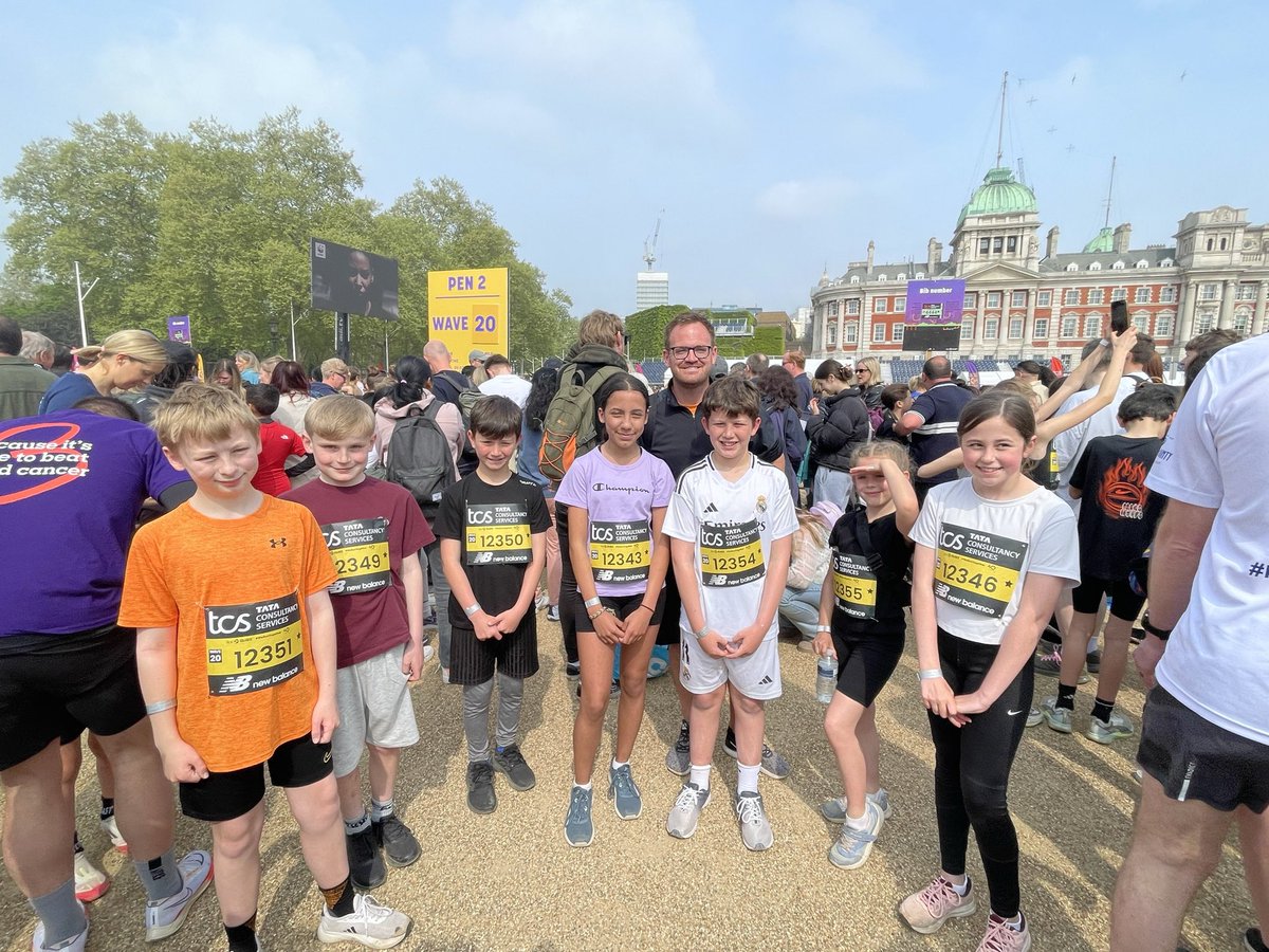 Houldsworth Valley (@hwvpa) on Twitter photo We were delighted to once again take a group of pupils (and a few alumni) to be part of the <a href="/LondonMarathon/">TCS London Marathon</a> mini marathon this year- pupils had a great time running part of the iconic London Marathon route past Buckingham Palace and down The Mall
#tcslondonmarathon
#London We were delighted to once again take a group of pupils (and a few alumni) to be part of the <a href="/LondonMarathon/">TCS London Marathon</a> mini marathon this year- pupils had a great time running part of the iconic London Marathon route past Buckingham Palace and down The Mall
#tcslondonmarathon
#London