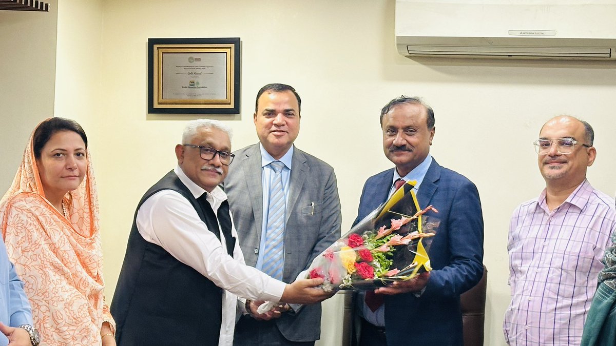 Sindh Education Foundation tweet media