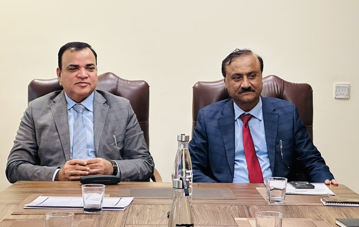 Sindh Education Foundation tweet media