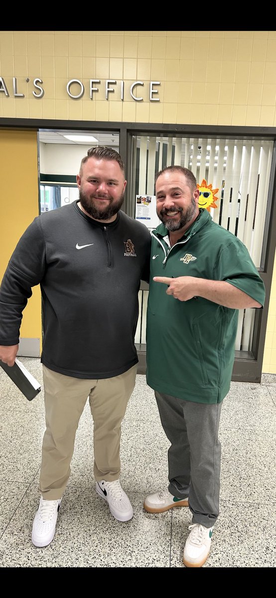 Great to Have ⁦<a href="/BrownU_Football/">Brown Bears Football</a>⁩ ⁦<a href="/CoachPDeCapito/">Phil DeCapito</a>⁩ in NEPA today for some of our Student Athletes! ⁦<a href="/EdMorrissey/">Ed Morrissey</a>⁩ ⁦<a href="/WyomingAreaAthl/">Wyoming Area Athletics</a>⁩ 
⁦<a href="/TrustinJohnson/">Trustin Johnson</a>⁩ ⁦<a href="/maxgetzie/">Max Getzie 2026 OL 6’4 280lb</a>⁩ ⁦<a href="/BenGravine45/">Ben Gravine</a>⁩ ⁦<a href="/LukeKopetchny1/">Luke Kopetchny</a>⁩ ⁦<a href="/JackGravine6/">Jack Gravine</a>⁩