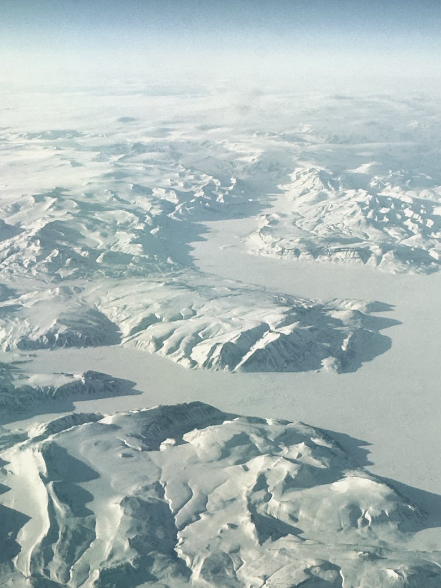 vederouet's tweet photo. ✈️ Flight over Greenland
Veronique Derouet 04/2025
#flight #af291 #groenland #icefloe @ThePhotoHour @StormHour https://t.co/NP55XaR80G