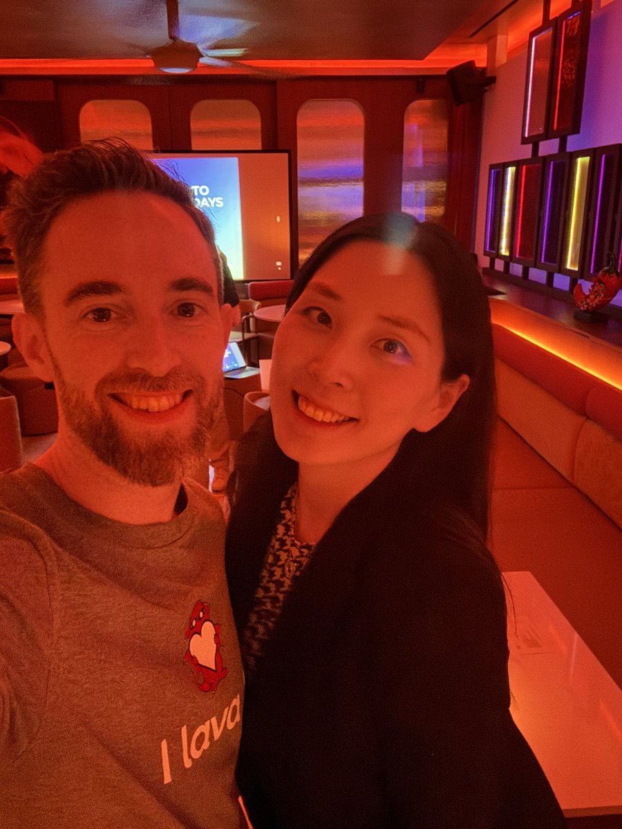 yaircleper's tweet image. Crypto is about communities, friends, and innovators.

Was great bumping into @ekang426 and hearing exciting updates about the intersection of AI and crypto from @ilblackdragon.

Sneak peek — our (User-Owned) AI assistant that helps coordinate between us humans isn’t far off.…