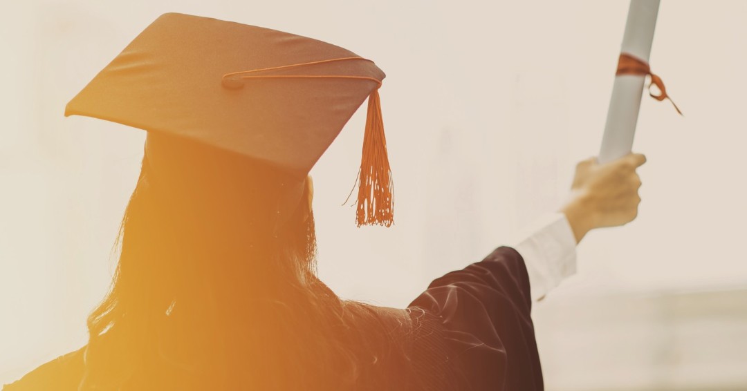 Cornwallopps's tweet image. Struggling to decide whether vocational training or academic study is the right route for you?

There are plenty of benefits to both types of study, find out more about each one to help you choose: cornwall-opportunities.co.uk/news-and-blogs… 

#VocationalTraining #AcademicStudy #Success #CareerPath