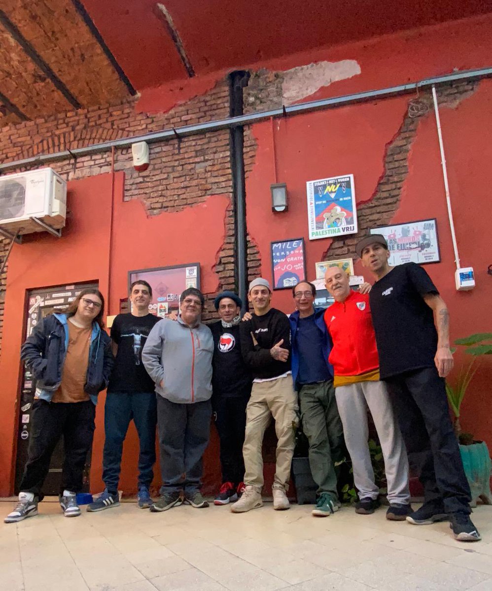 Las Manos de Filippi y <a href="/bersuit_oficial/">Bersuit</a> en el bunker