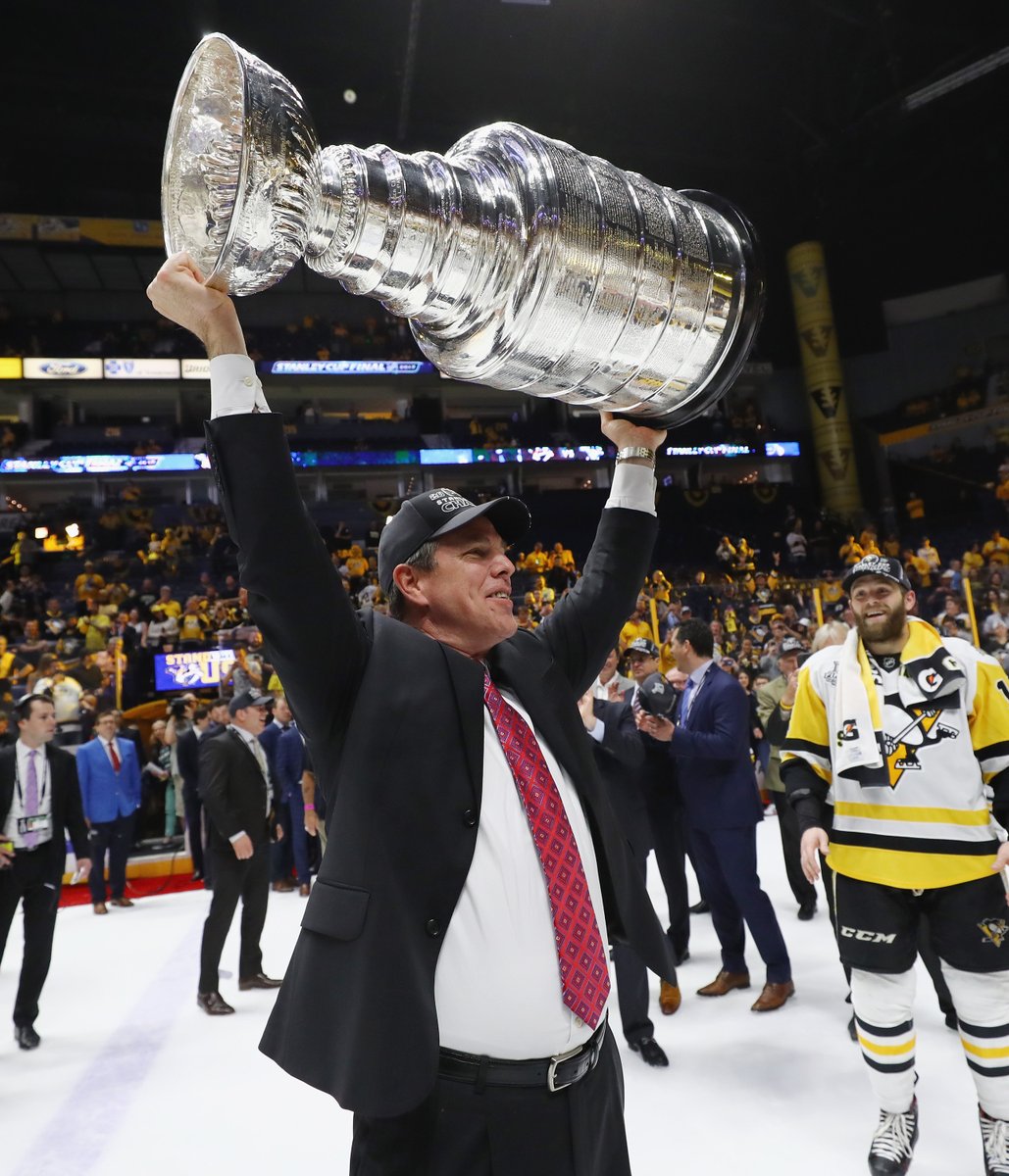 Mike Sullivan's coaching tenure with Penguins 👀

-Back-to-Back Stanley Cup Champion (15-16, 16-17)
-Most coaching wins in Penguins History
-Only American HC with multiple Stanley Cup wins
-8 playoff appearances
