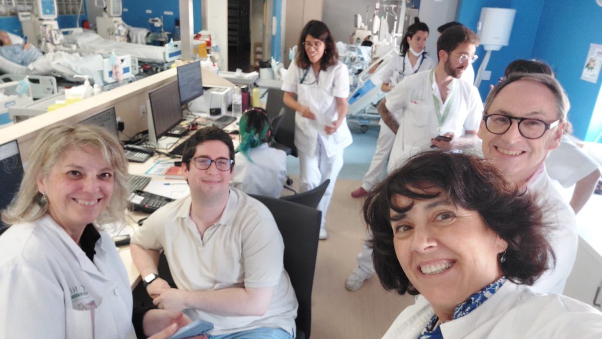 Rosa (@30965rrs) on Twitter photo A mal tiempo, buen cara! 🤓
Equipo contingencia Diálisis <a href="/hospitalclinic/">Hospital Clínic</a>
#hemodialisis #pacientes
Ningún paciente SIN su tratamiento.
#apagon #apagongeneral #apagonelectrico A mal tiempo, buen cara! 🤓
Equipo contingencia Diálisis <a href="/hospitalclinic/">Hospital Clínic</a>
#hemodialisis #pacientes
Ningún paciente SIN su tratamiento.
#apagon #apagongeneral #apagonelectrico
