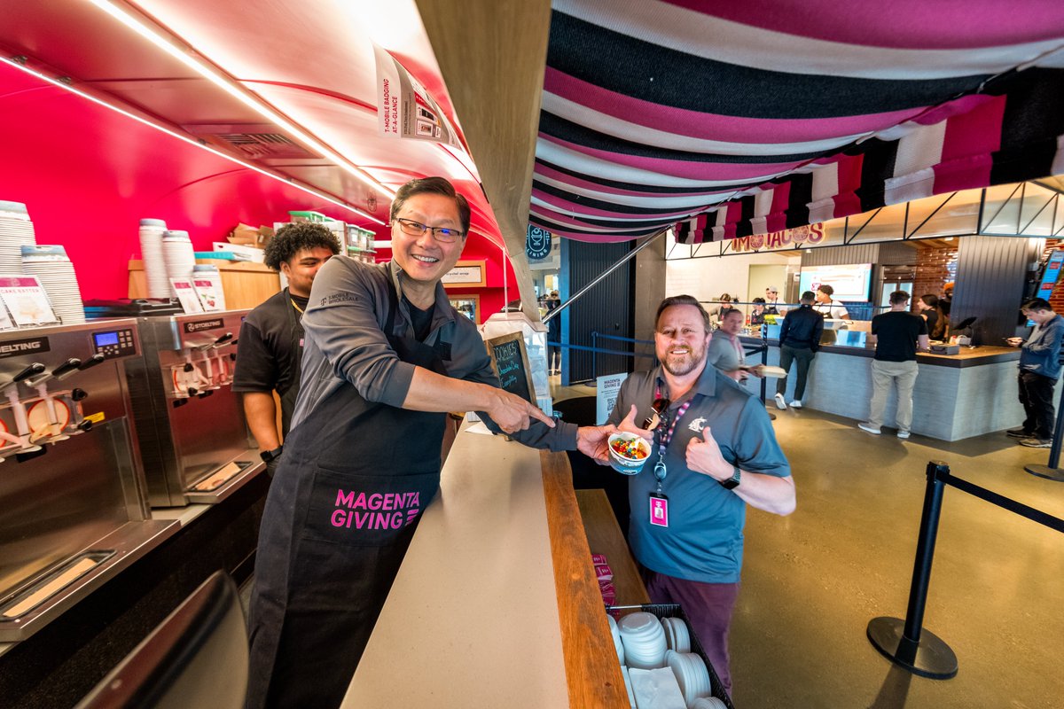 JohnSaw's tweet photo. Proud to be able to give back this #MagentaGivingMonth with @TMobile’s Froyo for Good! 
Supporting @StJude means bringing hope to families who need it most – thank you to those who came out to make a difference. ❤️🍦