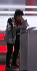 #debata senyszyn napierdala krzyzowki i chuj