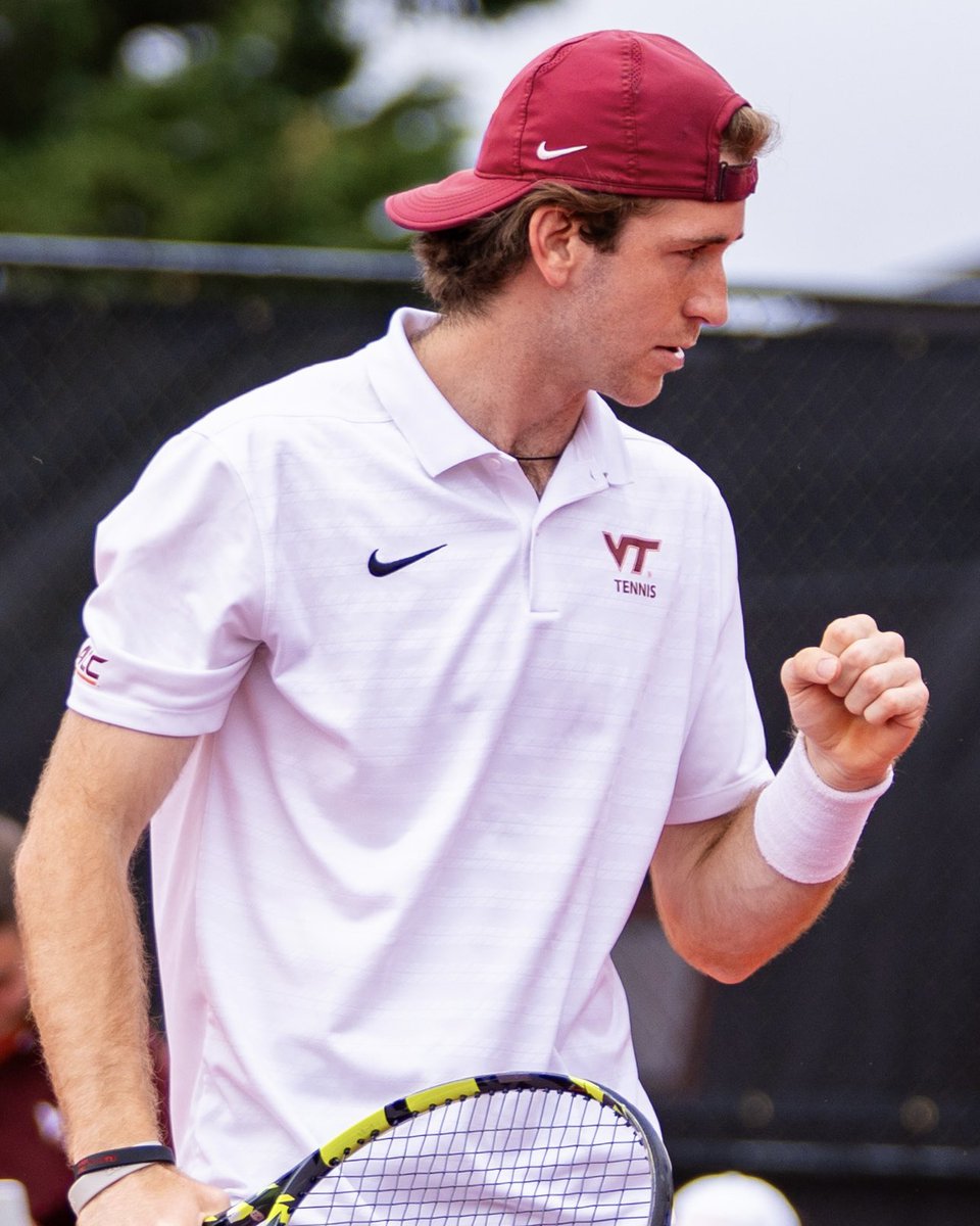 HokiesMTennis's tweet image. Happy birthday, πππ±π’π¦π! We hope you have a great day π€©