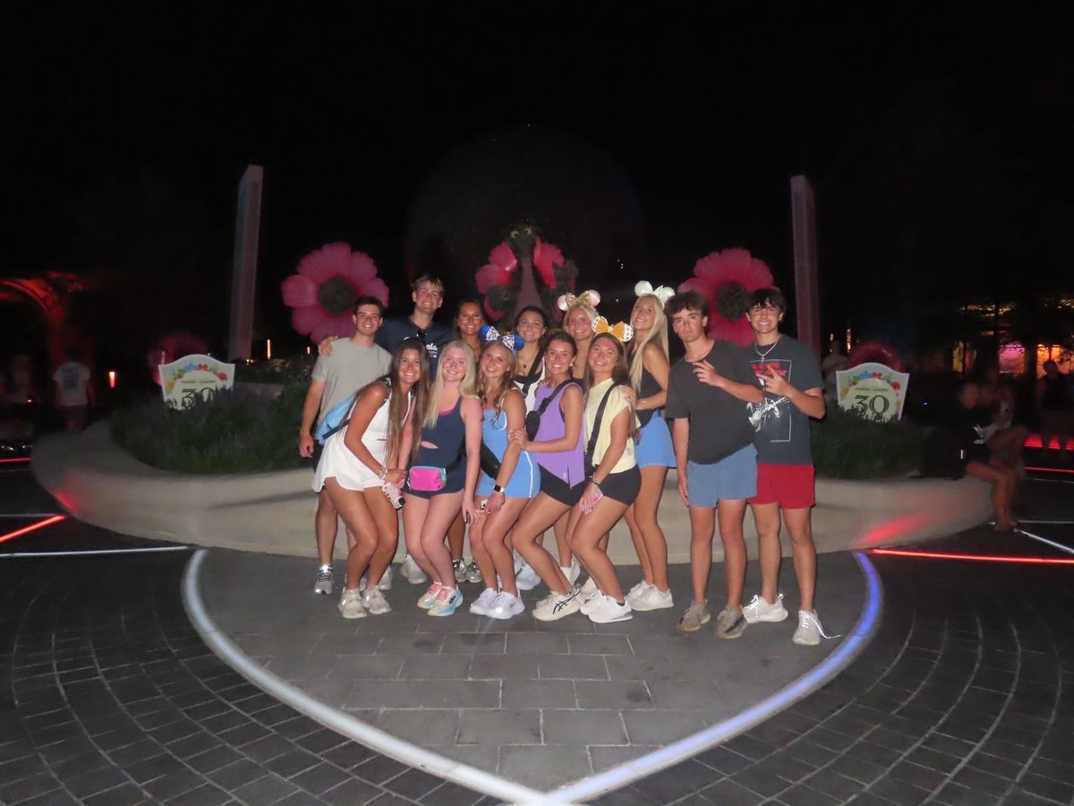 Francis Howell DECA tweet media