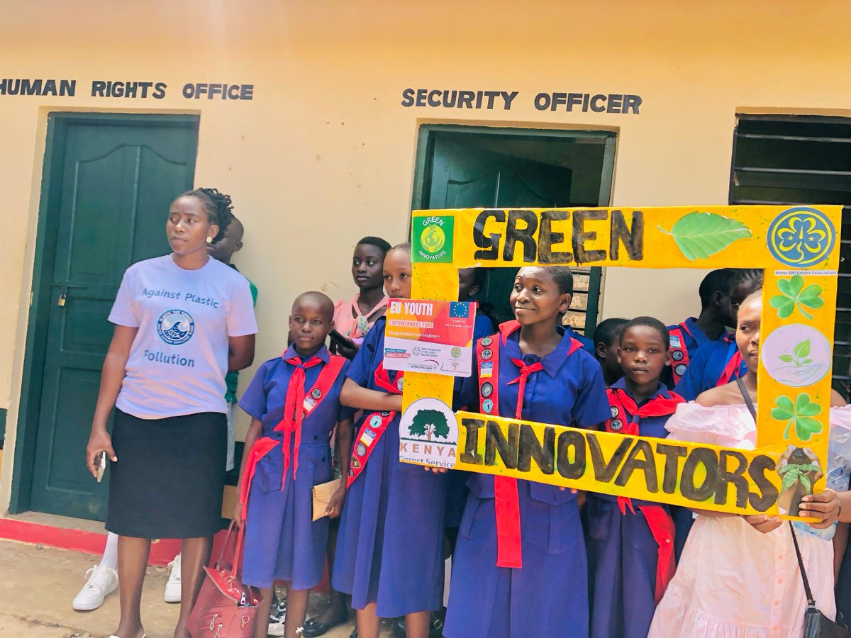 KenyaGirlGuides's tweet image. 🌱 Climate action through leadership!
During the holidays, Rangers from Kilifi and Garissa Counties led a tree planting exercise — taking bold steps towards a greener, sustainable future.
#KGGA #ClimateAction #YouthForClimate