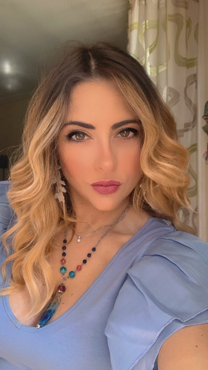🍸