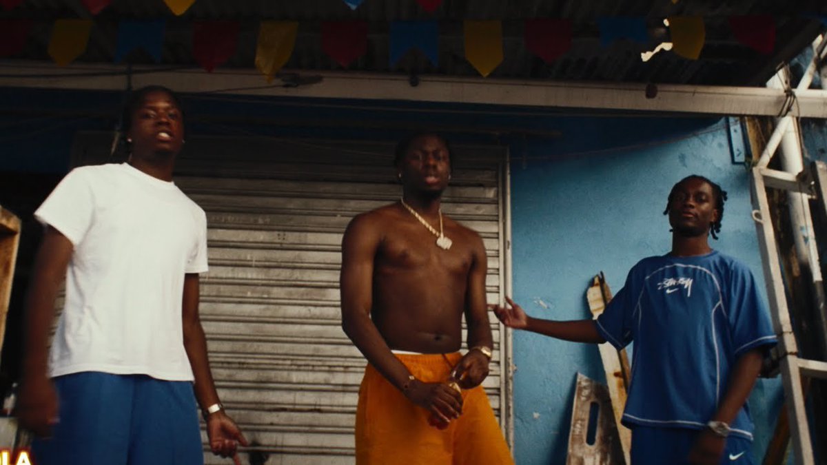 booska_p's tweet image. 🔥 | Découvrez les finalistes en lice pour la Flamme du Featuring Européen et/ou International de l’Année 2024 :

◉ Aya Nakamura feat. Ayra Starr – Hypé
◉ Central Cee &amp;amp; JRK 19 – Bolide Noir
◉ Tiakola, Ryflo, Oskoow &amp;amp; MC Cebazinho – Manon B (Brazilian Remix)