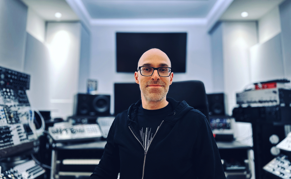 Behind the Music: Composer #ClaytonWorbeck on Crafting <a href="/GravitasMovies/">Gravitas Ventures</a>' "Call of the Void" Score.

productionhub.com/blog/post/behi…. 

<a href="/claytonworbeck/">Clayton Worbeck</a>