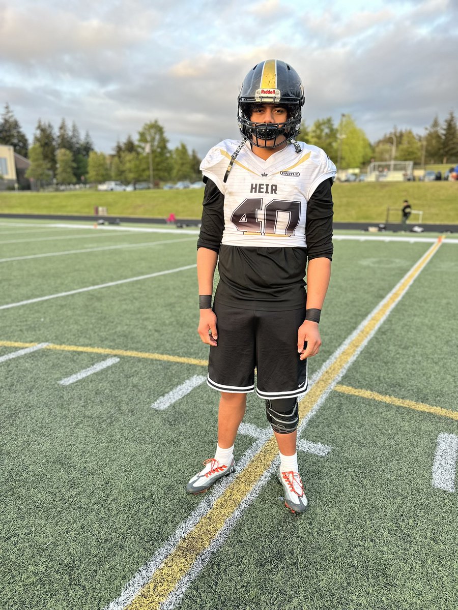 Reggie Jones (@regjones20) on Twitter photo 🔦HEIR SPRING BALL SPOTLIGHT🔦
6’3, 260 DL ( <a href="/JTauave/">Jordan Tauave</a> ) has been impressive so for this spring. He’s been causing havoc in the backfield from the D Tackle and D End position. Long arms that serve him well when disrupting passing lanes.
-
#ThisIsHEIR 👑 // #BowDown 👑 // 🔦HEIR SPRING BALL SPOTLIGHT🔦
6’3, 260 DL ( <a href="/JTauave/">Jordan Tauave</a> ) has been impressive so for this spring. He’s been causing havoc in the backfield from the D Tackle and D End position. Long arms that serve him well when disrupting passing lanes.
-
#ThisIsHEIR 👑 // #BowDown 👑 //