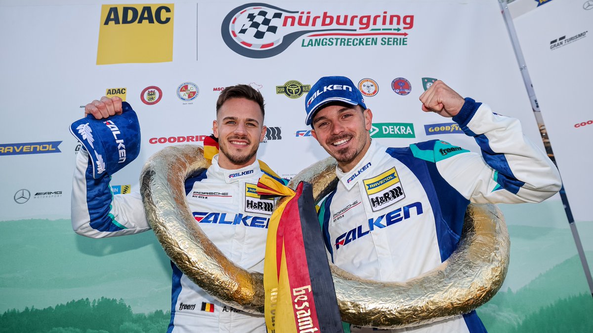 Porsche.CustomerRacing tweet media