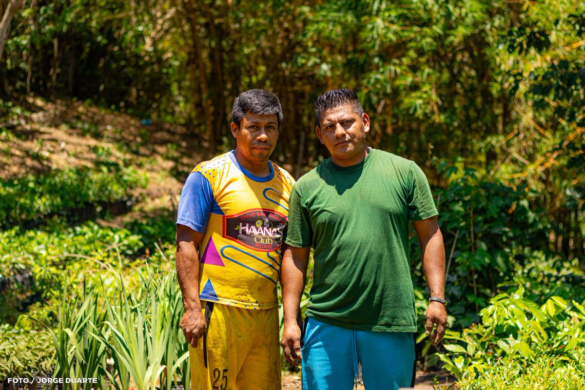 #Nicaragua 🇳🇮 || 🌵🌸🌺🎋Desde Catarina, Karla María Palacios fomenta la producción ecológica y el paisajismo con su vivero Jardín Kairós, embelleciendo y cuidando su comunidad.❤️🖤