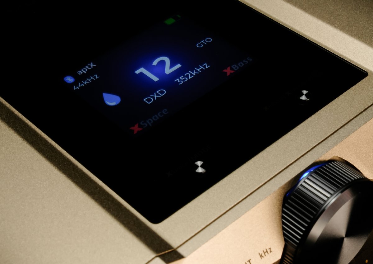 Find Your Sonic Valhalla 🙌

Inspired by the artistry of mastering engineers, the Valkyrie features our bespoke DSD Remastering, which aims to deliver sound that rivals a professionally remastered recording. 

#portableaudio #highendaudio #audiophiles