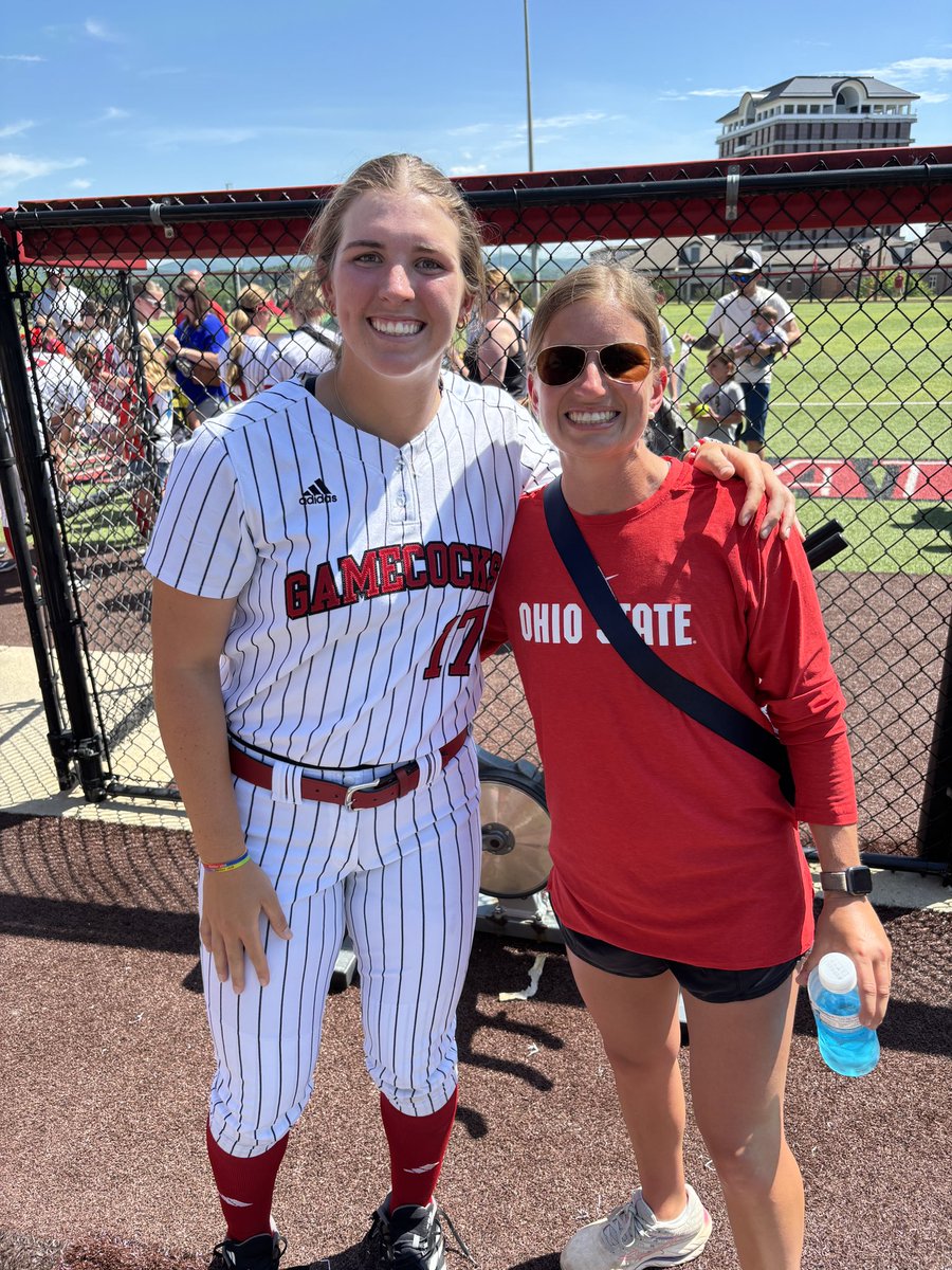 Ellie Viland tweet media