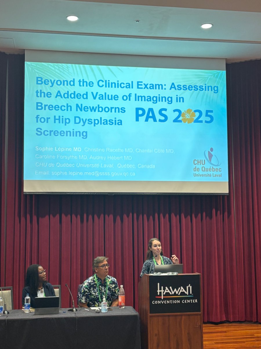 HebertAudrey3's tweet image. Very proud of our Pediatric resident for her oral presentation today and our graduated NICU fellow for her poster presentation @PASMeeting @chudequebec #proudmentor