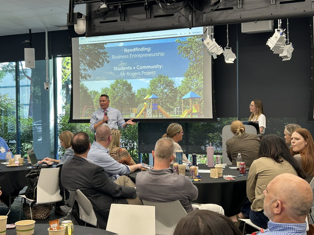 AASAHQ's tweet image. Learning how Google innovates — and hearing real-world lessons from Brigantine Public Schools’ @GlennGRobbins. 

#AASA #InnovationForTransformation @brigschools