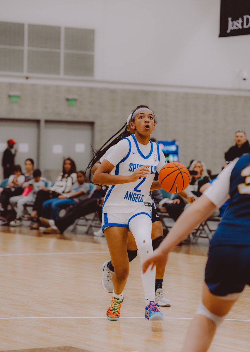 Eyes on the prize 👀 🏆 

#SCAFam #EliteMindset #JREYBL2025 #RoadtoChi #NikeFam #JustDoIt