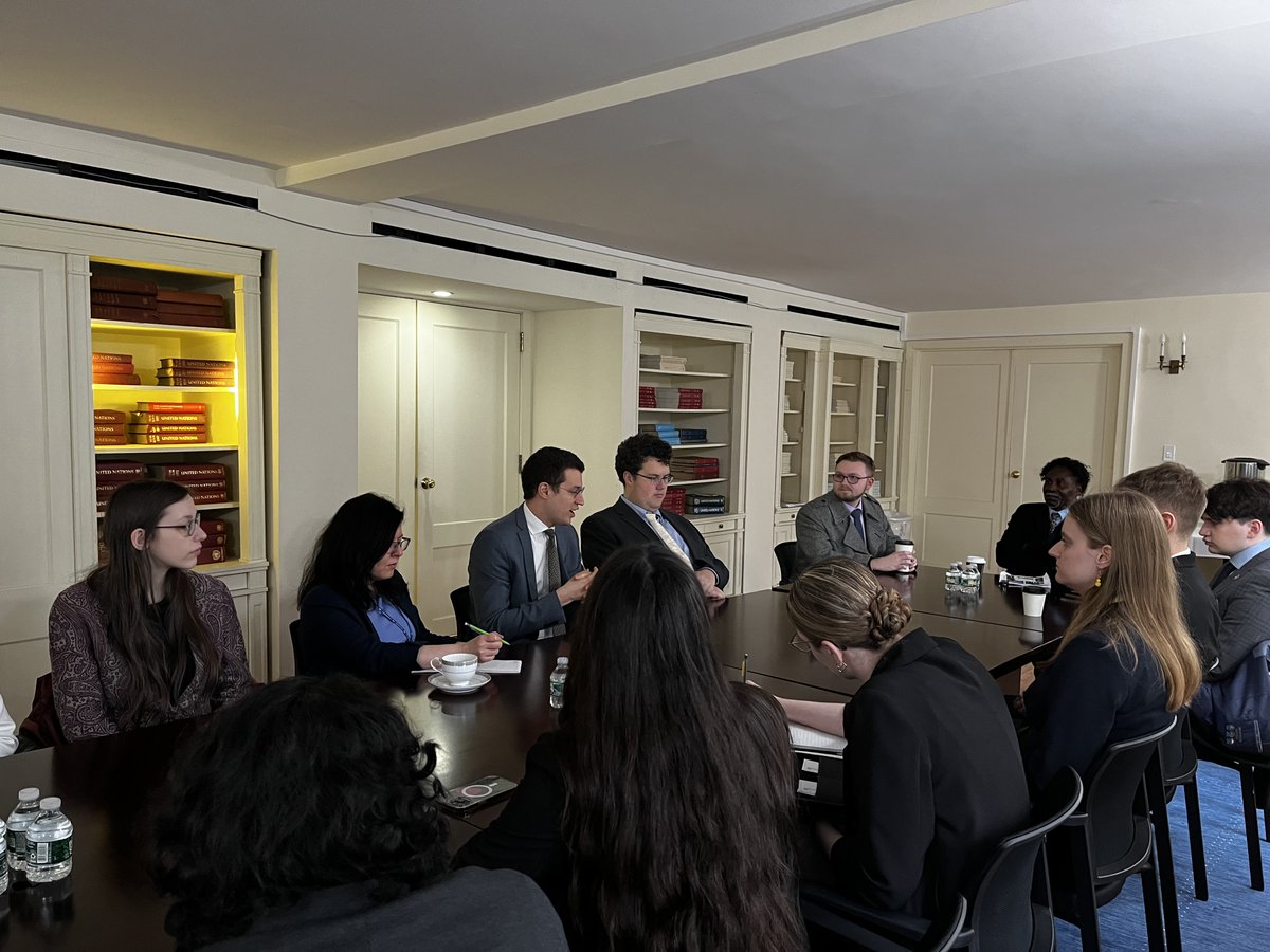 MacEwanUN's tweet photo. April 7, 2025

2025 NMUN New York MacEwan UN Delegation Team 🤝🏽 Permanent Mission of Romania🇷🇴🇺🇳🗽

Our team was deeply honoured to engage in meaningful discussions and learn about Romania's international policies with the Romanian UN diplomats🌎🍎🇷🇴

Thank you @RomaniaUN_NY https://t.co/z5Rbrs4DMT