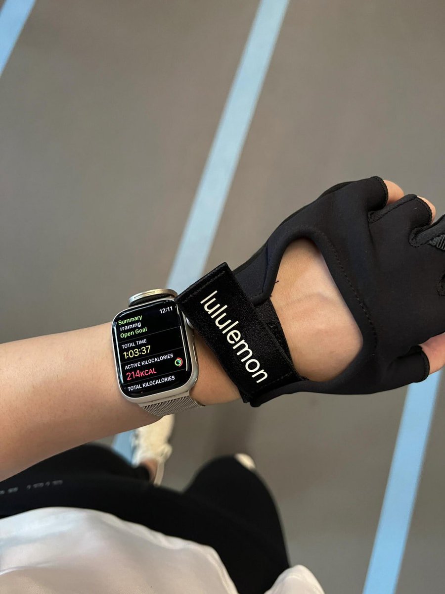 運動は生命の栄養であり、フィットネスは若さの美容です。