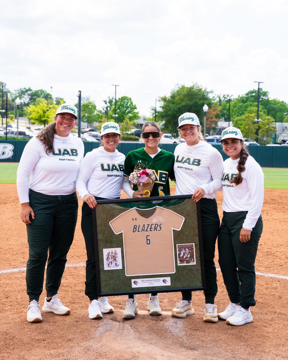 UAB Softball (@uab_sb) on Twitter photo Thank you ๐บ๐๐๐๐๐๐ ๐
Got to send the seniors out with a series win over ECU! 
#WinAsOne Thank you ๐บ๐๐๐๐๐๐ ๐
Got to send the seniors out with a series win over ECU! 
#WinAsOne