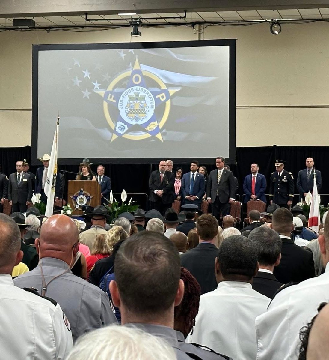 CMKevinCarrico's tweet image. What an honor to stand on stage today in Tallahassee giving respect for Law Enforcement across the state who died in the line of duty. @JamesUthmeierFL your words were inspiring. Thanks @szonajaxfop and the @FOPFL for including me.