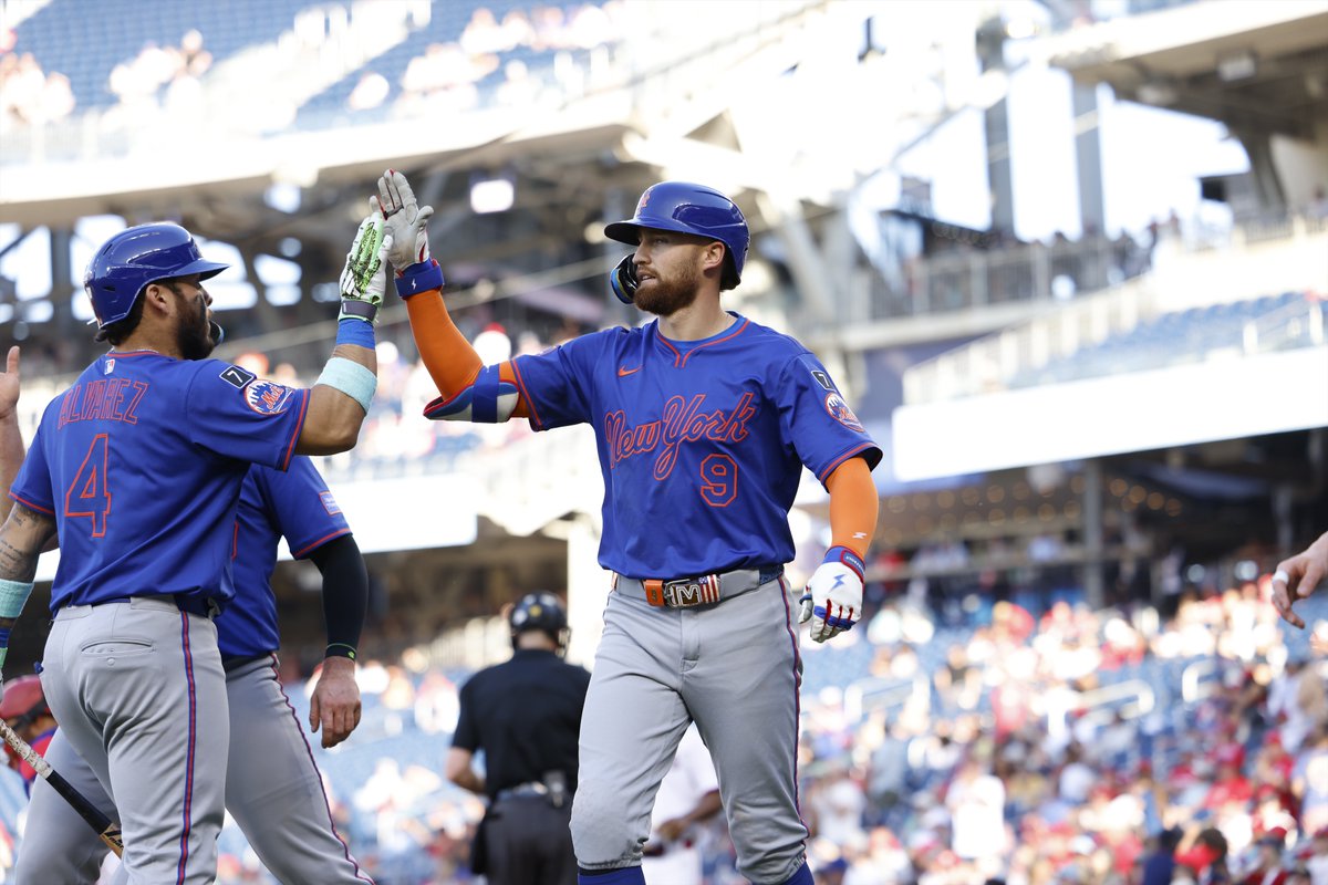 Have a day, <a href="/You_Found_Nimmo/">Brandon Nimmo</a> 🤩

His 7 RBI are a new career-high!