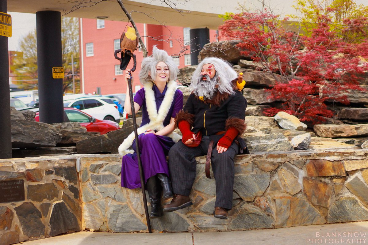 *screams* okay but the photos we got back from this shoot?! So good
.
|📸: @blanksnowphotography | Dell: @robert_ral_cosplay | contacts: <a href="/uniqso/">やんこば</a> |
.
.
.
#toh #theowlhouse #gwendolynclawthorne #gwencosplay #cosplay #gwendolyncosplay #dellcosplay #dellclawthorne