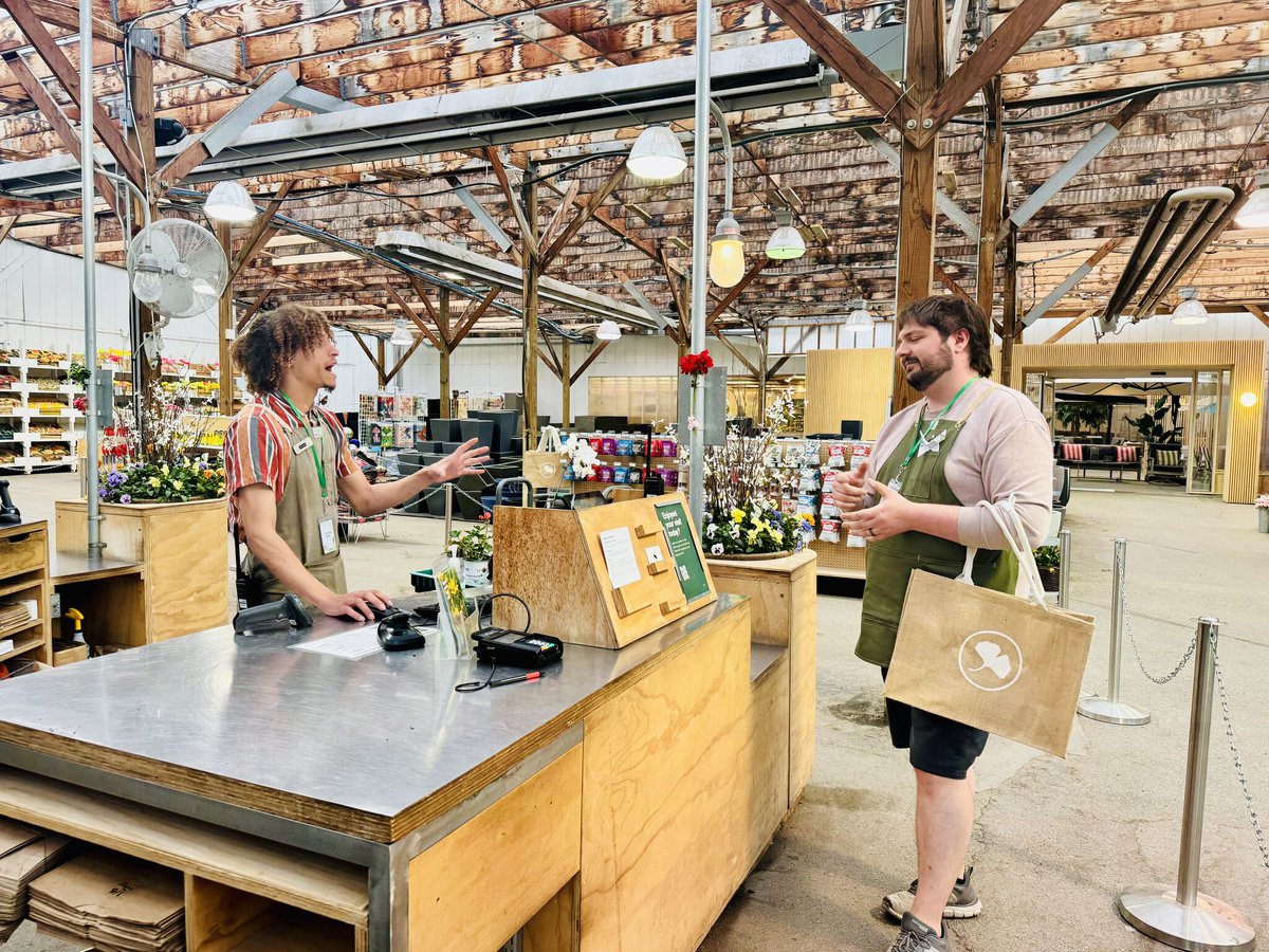 Mulhalls's tweet image. The end of April at Mulhall&apos;s Garden + Home means it’s time for our annual Spring Kickoff 🌸 Team members from every part of G+H came together to launch the season with a little training, a little role play, and a lot of great energy.

#springkickoff #peopleofmulhalls #training