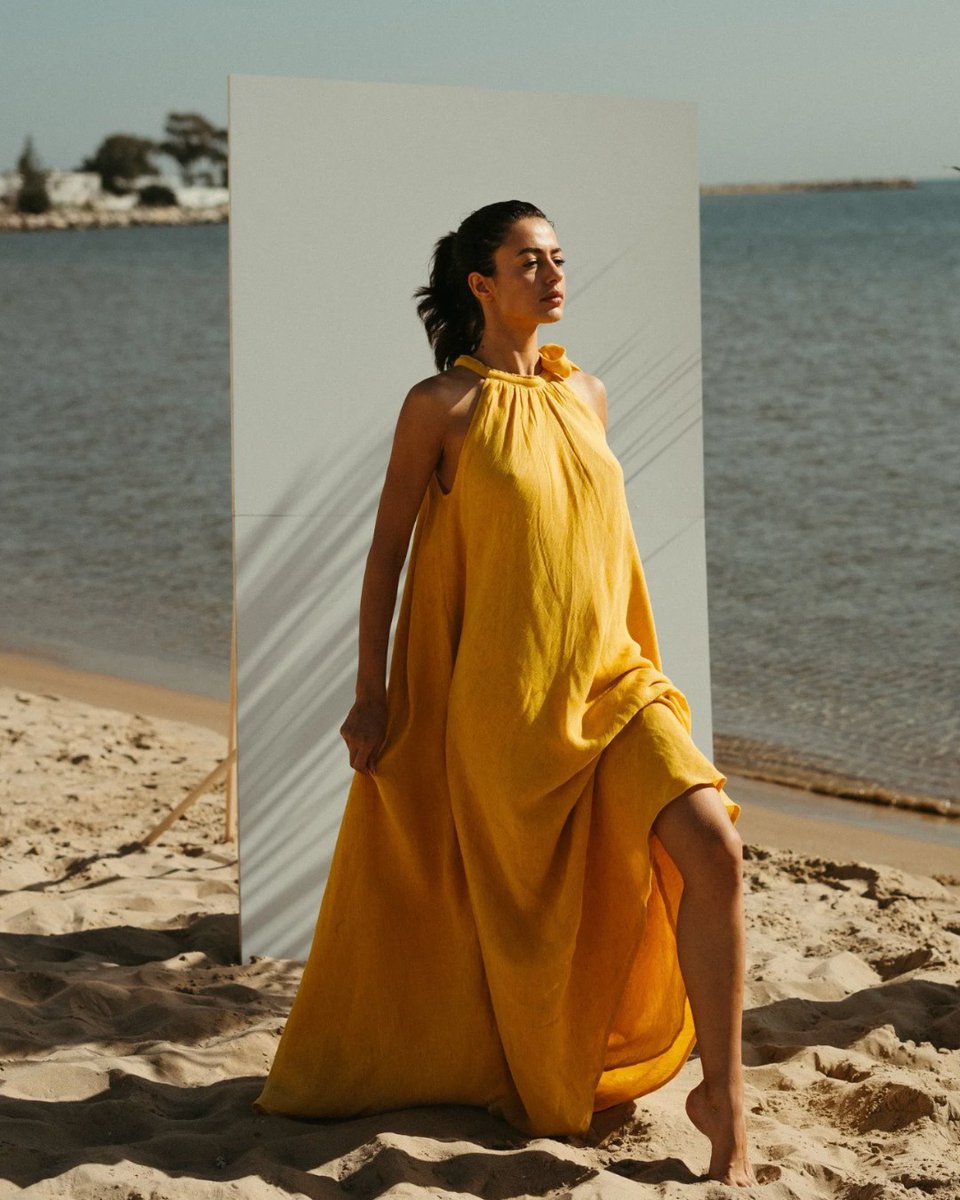 shopsoukra's tweet image. Cut on the bias for a flattering drape, Baraa’s double-lined linen design blends sun-soaked elegance with tailored simplicity. Limited pieces—don’t miss your moment. 🌞

soukra.co/product/diane-…

#yellowsundress #perfectforsummer #fashionandfunction #linenmusthaves