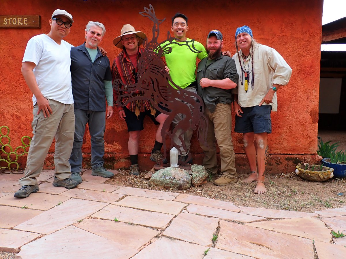 Cody Lundin tweet media