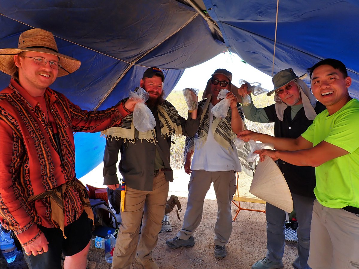 Congrats to my Sonoran Desert Daze students!
Our first class of the season at my Aboriginal Living Skills School, the Desert Daze course covers modern desert survival skills. Well done guys! Cody

It’s our 35th year in business! Come train with us at codylundin.com