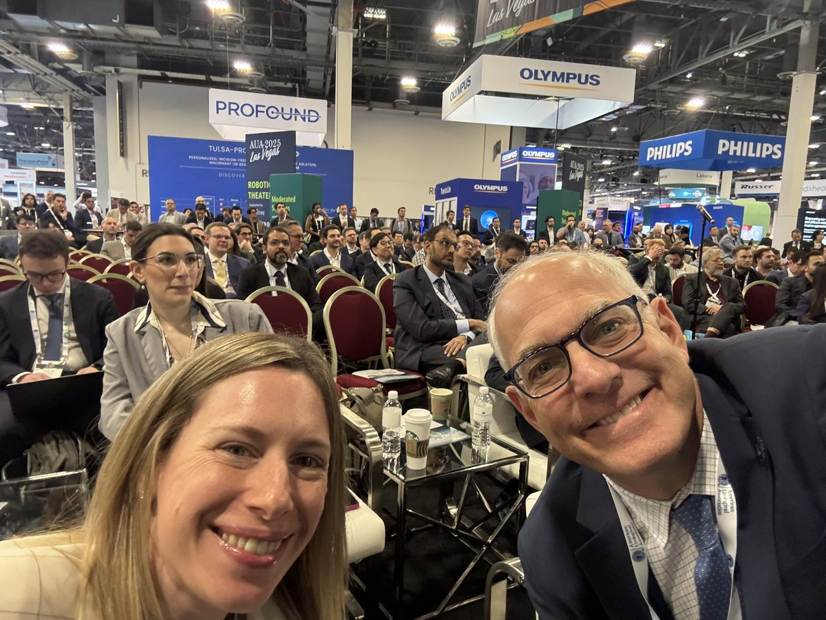 Michael Stifelman (@mdstifelman) on Twitter photo What a great session. Enjoying with my colleague and good friend <a href="/JanetKukreja/">Janet Kukreja</a> We learned so much on robotic cystectomy and female organ preservation yesterday. What a great session. Enjoying with my colleague and good friend <a href="/JanetKukreja/">Janet Kukreja</a> We learned so much on robotic cystectomy and female organ preservation yesterday.