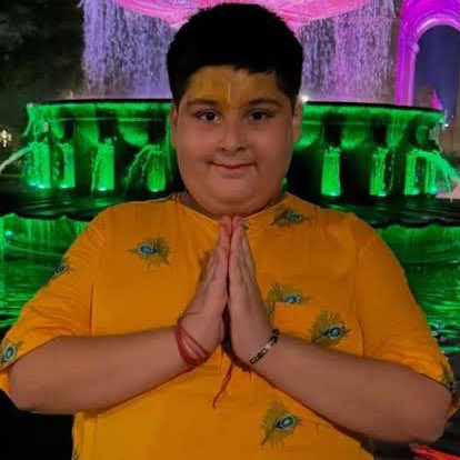 Naam_Hi_Kafi_H's tweet photo. Two youngest future of india 
Any difference? #vaibhavsuryavanshi https://t.co/ITDMoaLRAu