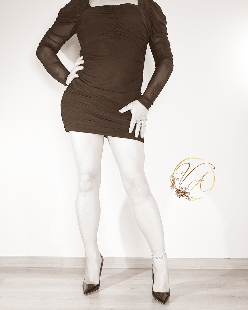 Content from giantess_carly