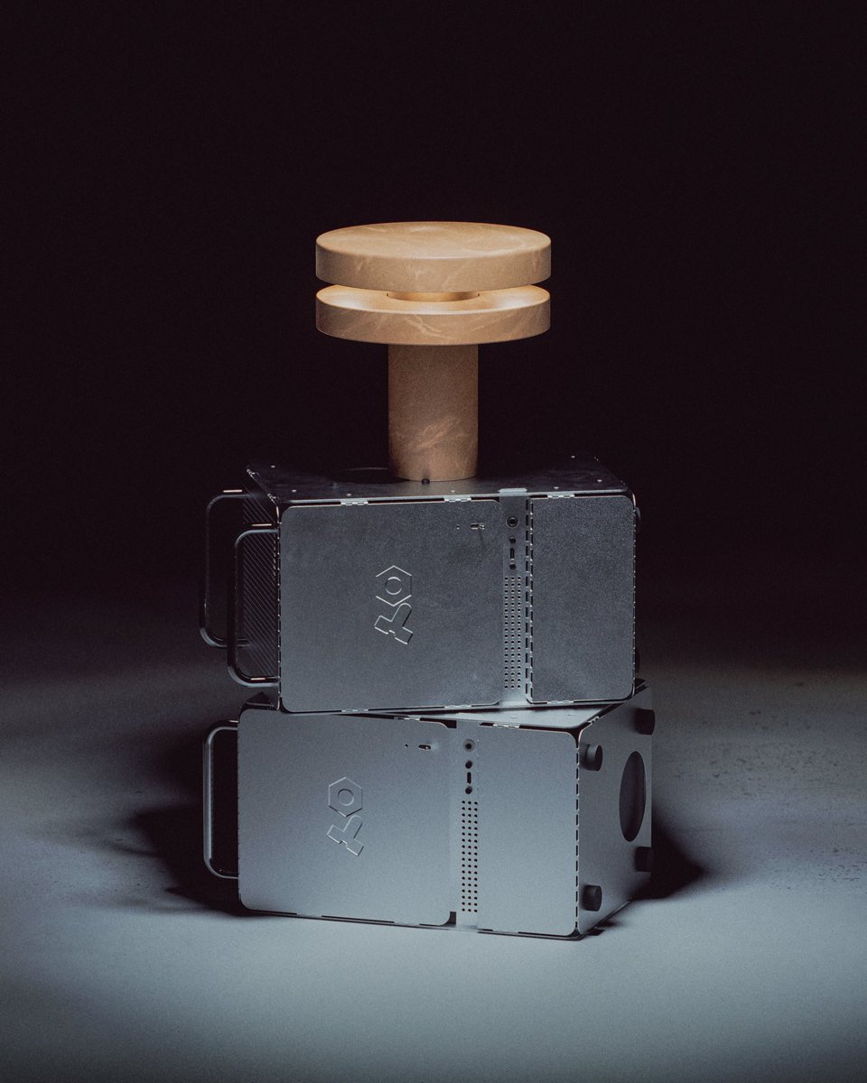 COMPUTER—1

Made with Cinema 4D + Octane

#cgi #3d #c4d #octane #octanerenderer