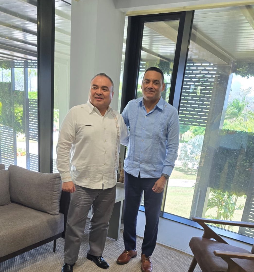 Today, Foreign Minister Fonseca received ASG of the OAS, H.E. Nestor Mendez, where they both discussed a number of hemispheric concerns. Ambassador Mendez is visiting Capitals across the region as he prepares to demit office. 

FM Fonseca thanked Amb. Mendez for the his work
