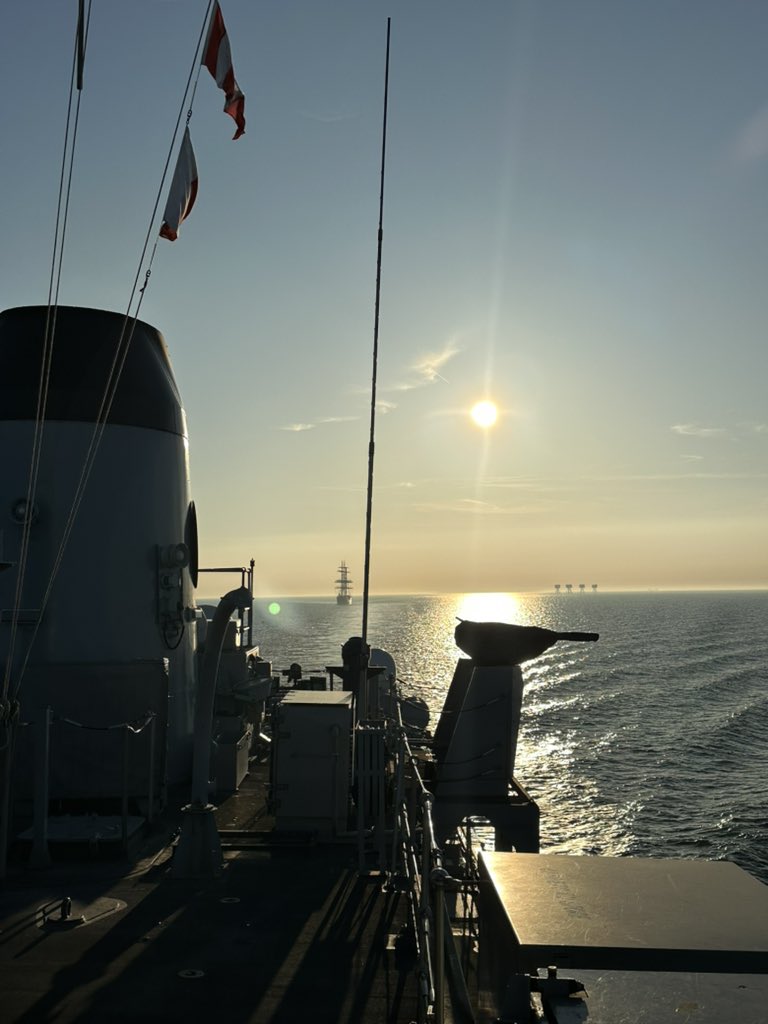HMSCattistock's tweet image. Looking good @DSST_de @LondonPortAuth