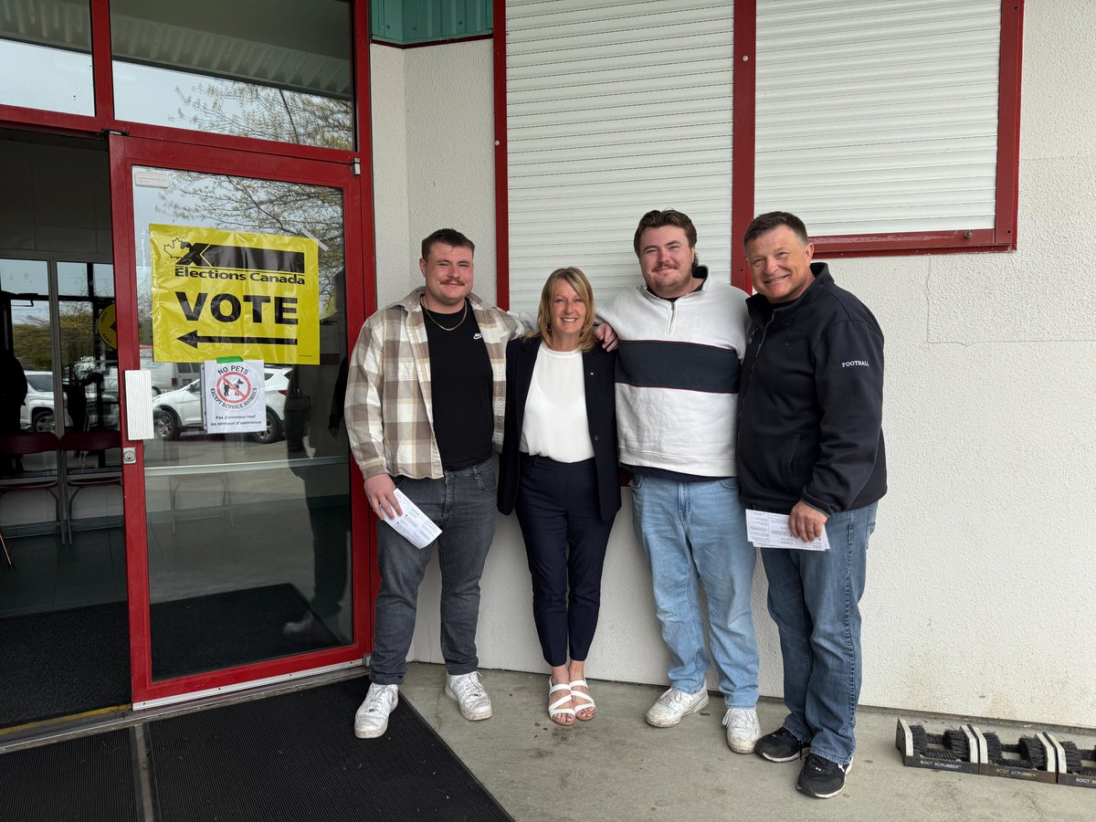 Cathie4SGI's tweet photo. Today was really special, I had the honour of voting for myself alongside my family. I'm choosing HOPE and CHANGE, and I hope you will too.
Polls are open until 7 PM π³οΈ Make your voice heard! Vote Cathie Ounsted and let's put Canada First! π¨π¦
#VoteCathie #LetsBringItHome https://t.co/DgpdzIOPXA
