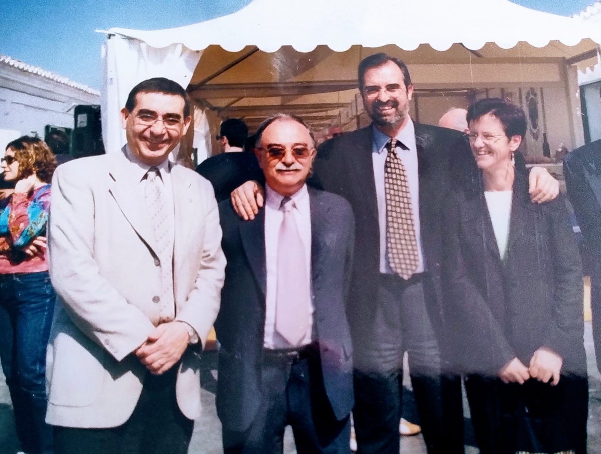 🧡 Tuni Allès i Ramon Orfila lloen la figura de Pere Sampol, el company de lluites socials, l'amic, el polític que es va deixar guiar sempre per la coherència i la credibilitat

"Pere Sampol, un patriota"
📲 psm-menorca.cat/ca/blog/pere-s…

#menorca #mallorca #sobiranisme #justíciasocial