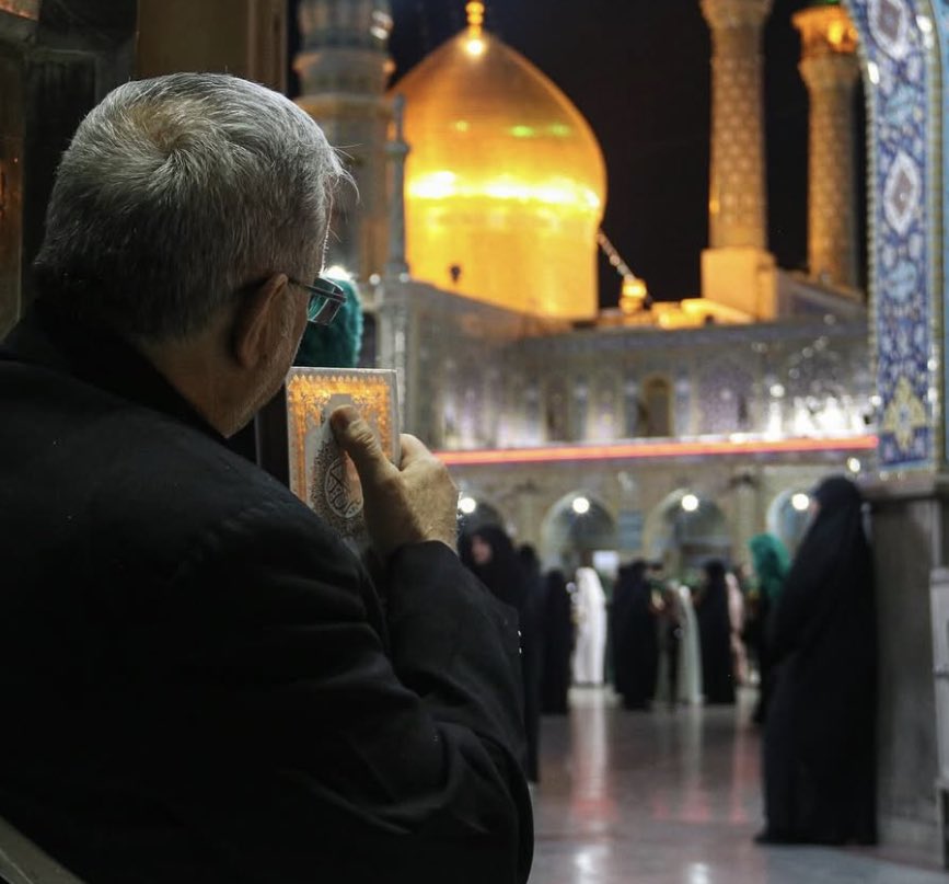 Alsultan892's tweet photo. أَودَعتُ حَاجَتِي و مَطلَبِي عِندَ بَابكِ يَا عَزِيزَة الرِضَا♥️. https://t.co/bCnoyPID93