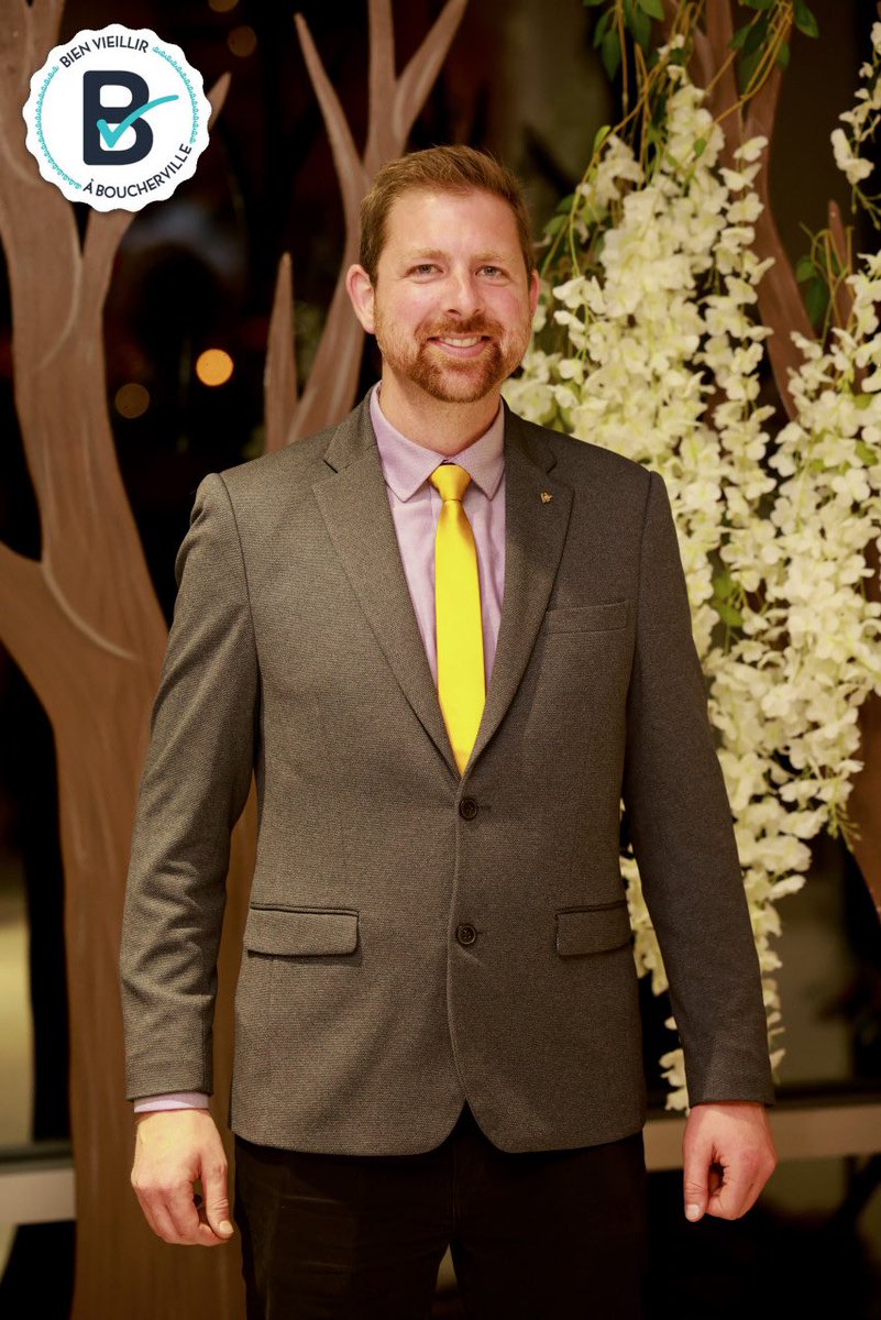 Ce fût un réel plaisir de voir notre sympathique député Xavier Barsalou-Duval lors du Bal des Aînés samedi soir dernier.  J'étais l'un des photographes de l'événement.  Bonne chance pour ce soir !  #Election2025 #BlocQuébécois