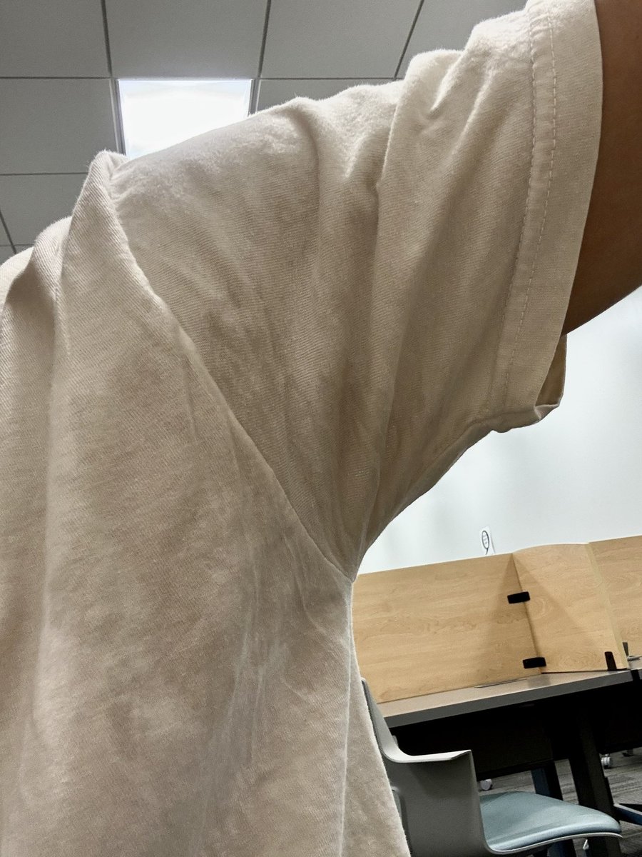 zippuh101's tweet photo. They should sell deodorant in vending machines for Indians, and for us that take adderall. https://t.co/ddv7KNVajv