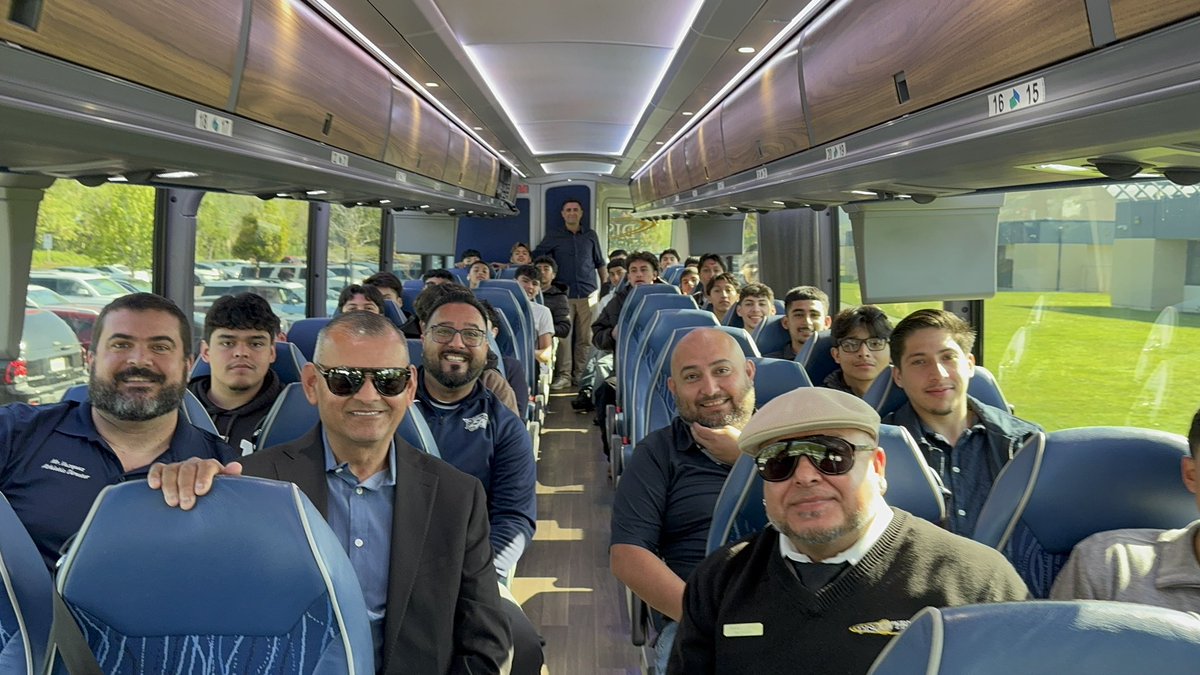 Good morning from Eagle Nation and our state champion soccer team!  Our proud young men of Everett Alvarez High School is representing the <a href="/SUHSDofficial/">SUHSD</a> with style!⭐️💙🙌🏽💙⭐️

We are heading to the capitol in Sacramento to be recognized for their greatness on the senate