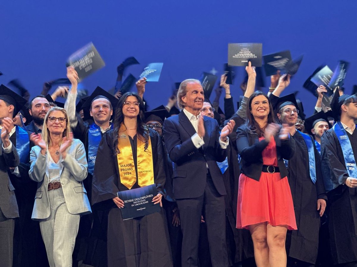 Epitech diplôme sa promo 2024 #Epitech #GroupeIonis: 1.154 nouveaux diplômés - Marraine Isabelle Fraine, Directrice générale de Google Cloud France dlvr.it/TKQpwN
