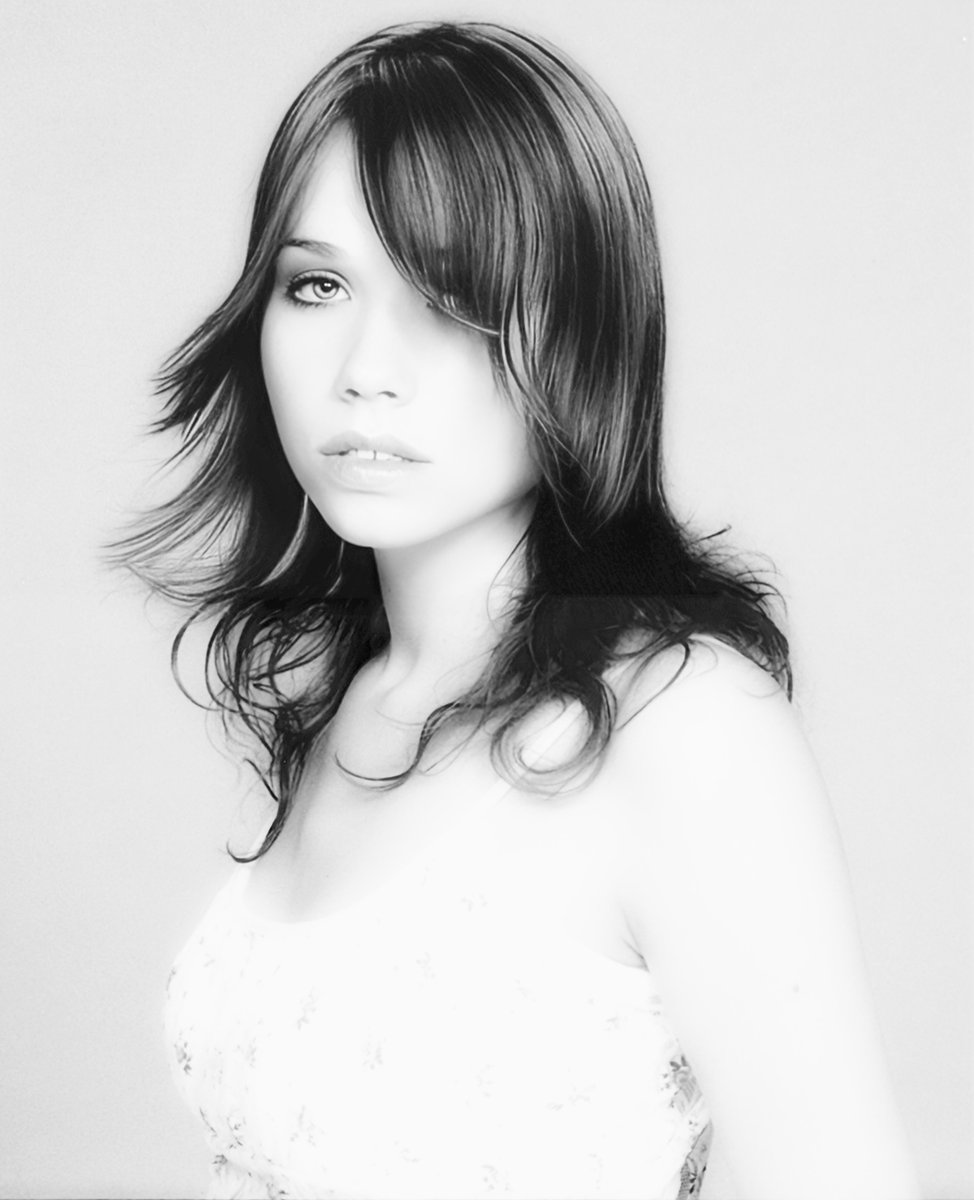 Elevate your style with the Butterfly Haircut at M &amp; M Hair Academy, Ealing. 🦋
Our expert stylists create soft, layered cuts that bring natural movement and effortless sophistication.
Perfect for a refreshed, confident you. 
#MandMHairAcademy #EalingSalon #ButterflyHaircut